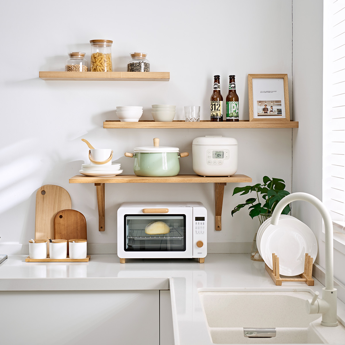 Amazon.com: TREOAKWIS Oak Floating Shelves - Natural Wood Wall